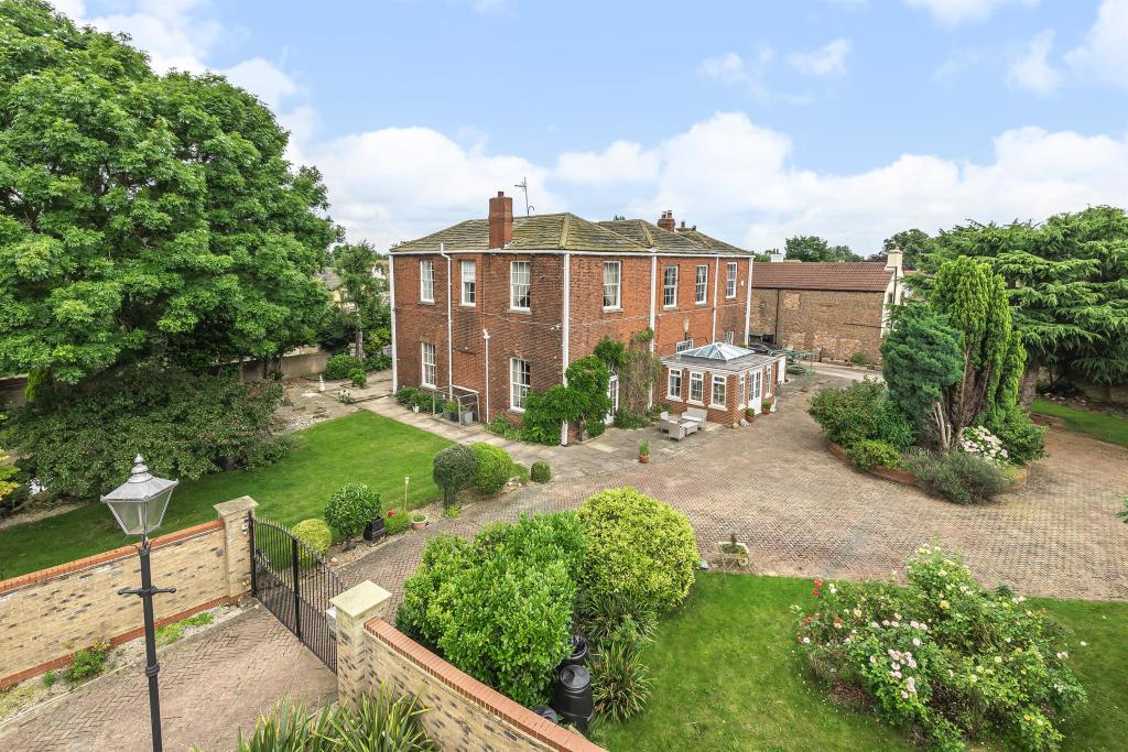 Check out this 6 bedroom detached house for sale on Rightmove