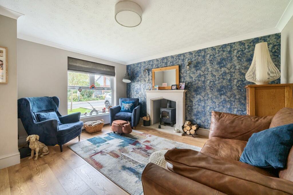 3 bedroom detached house for sale in Oak Road, North Duffield, Selby, YO8