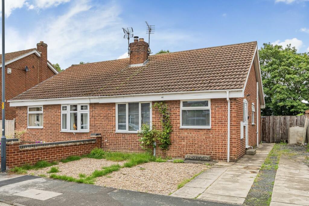 2 bedroom semi-detached bungalow for sale in Sycamore Road, Barlby ...