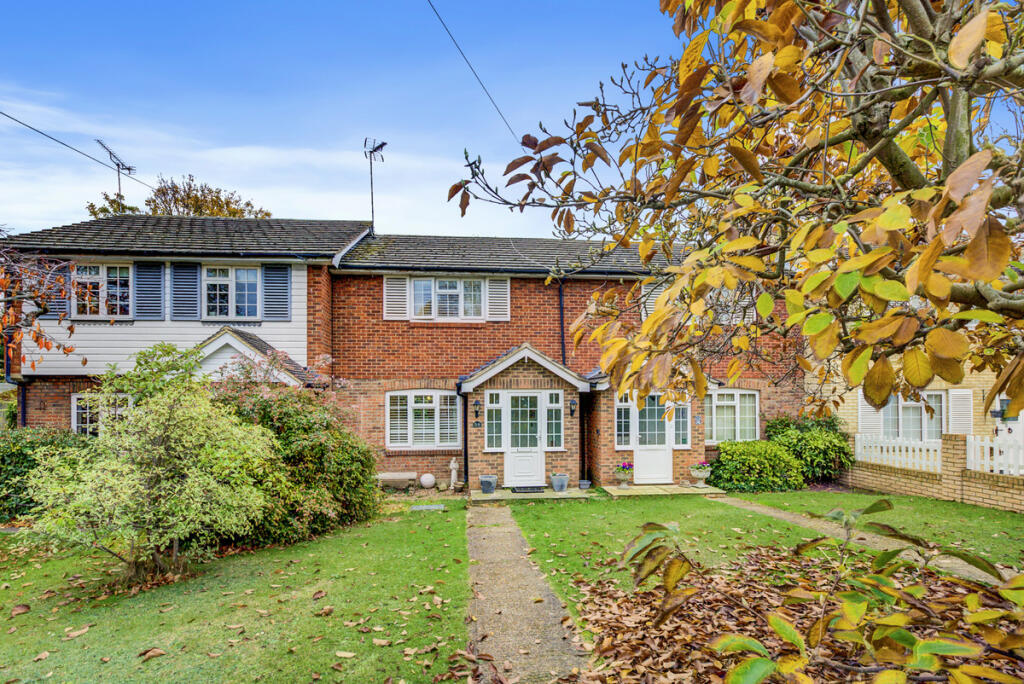 Main image of property: Eastwood Road, Leigh-on-sea, SS9