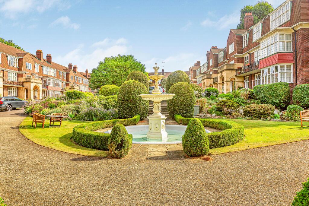 Main image of property: Friars Lane, Richmond, TW9