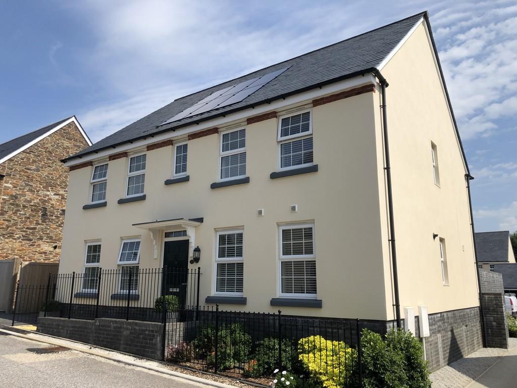 5 bedroom detached house for sale in Daisy Park, Brixton, Plymouth, PL8