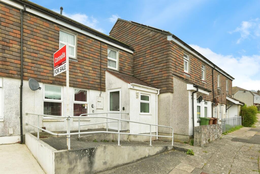 3 bedroom terraced house for sale in Duxford Close, Plymouth, PL5