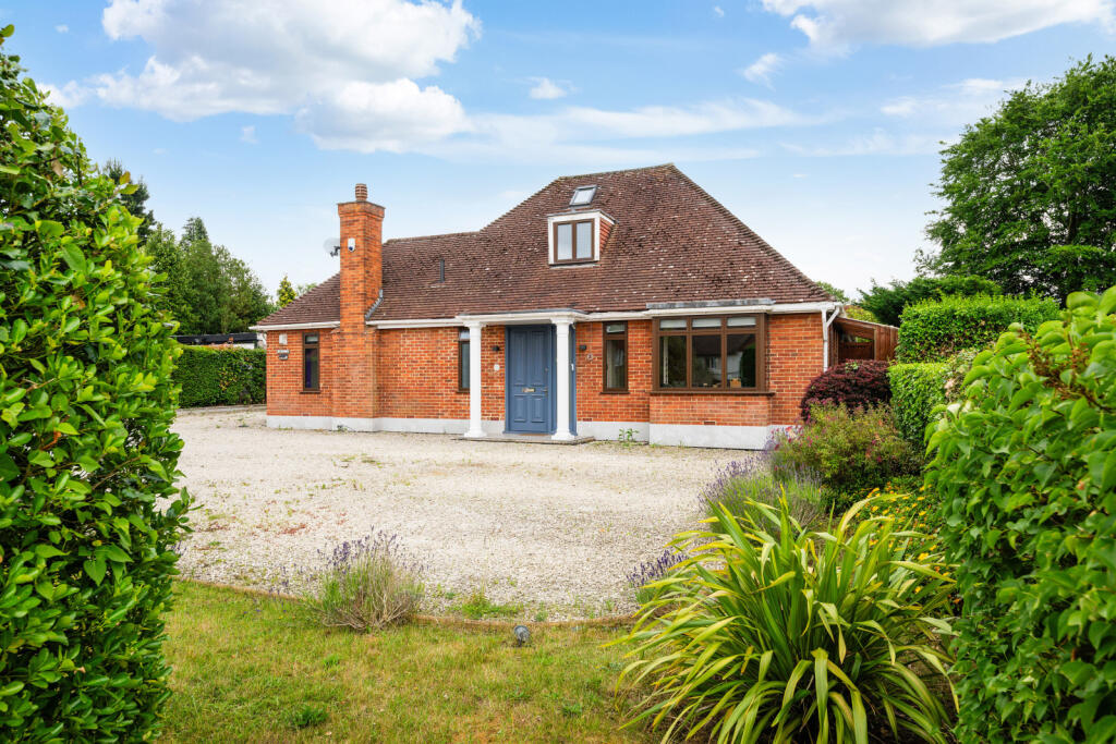 Main image of property: Banstead Road, Banstead, SM7