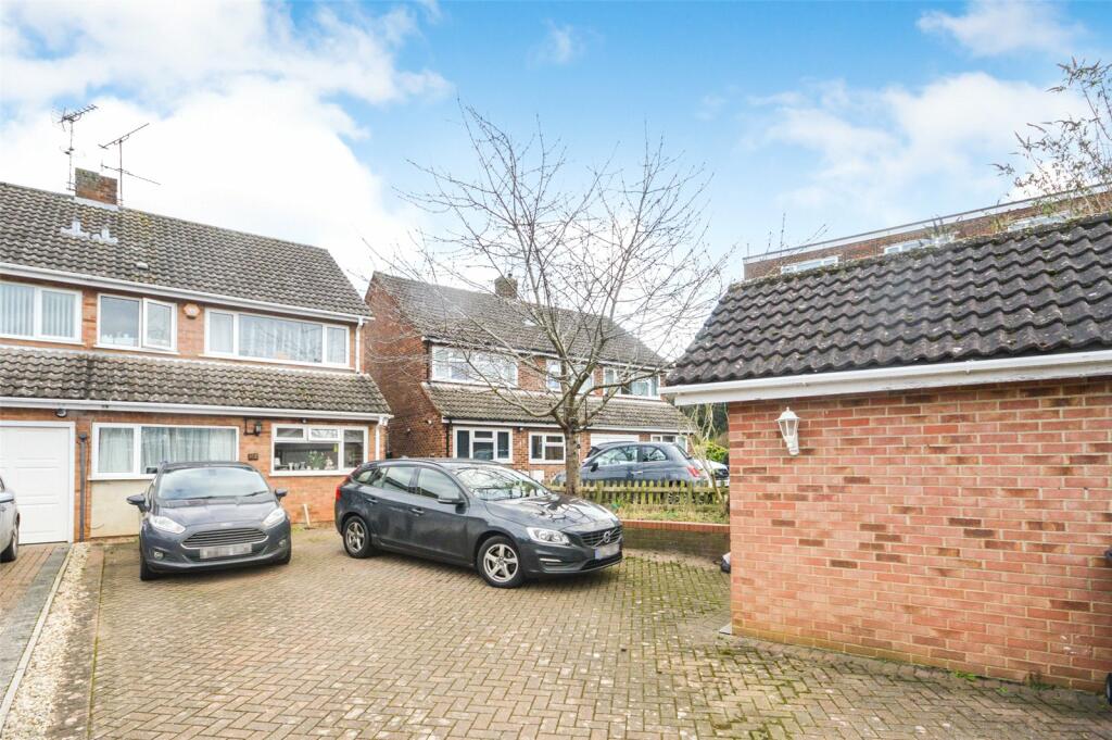 4 bedroom semidetached house for sale in Stortford Hall Park,