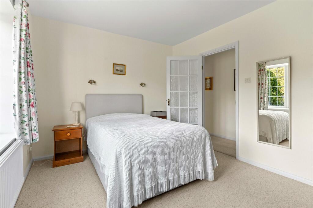 Additional property image - Broad Street Green, Hatfield Broad Oak, Essex, CM22