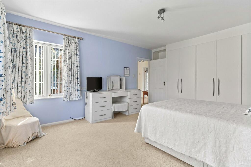 Additional property image - Broad Street Green, Hatfield Broad Oak, Essex, CM22