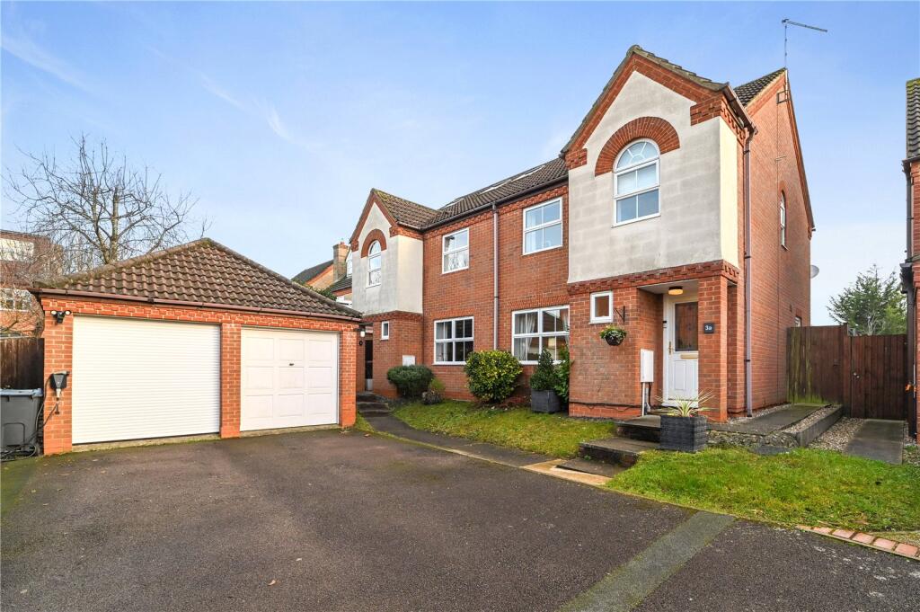Main image of property: Jasmin Close, Bishop's Stortford, Hertfordshire, CM23