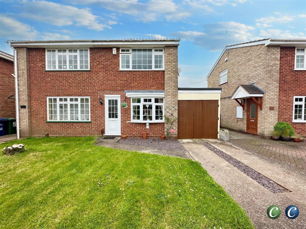 2 bedroom semidetached house for sale in Albany Drive, Rugeley, WS15