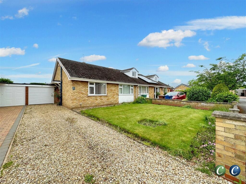 2 bedroom semidetached bungalow for sale in Old Chancel Road, Rugeley
