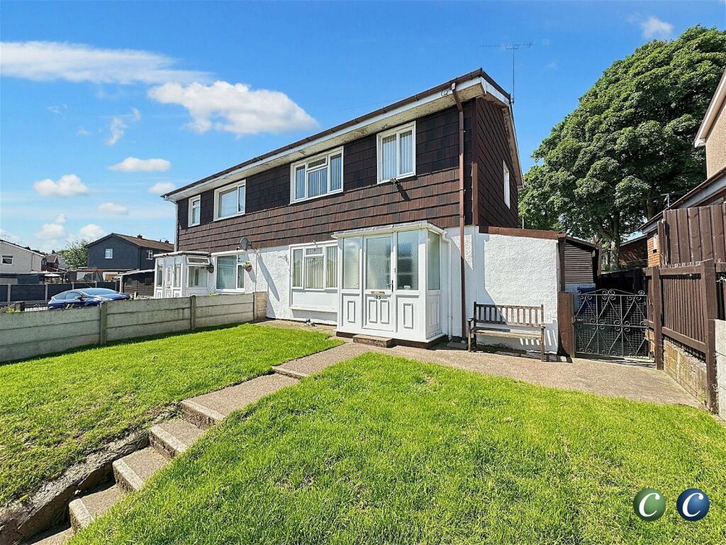 3 bedroom semidetached house for sale in Springfield Avenue, Brereton