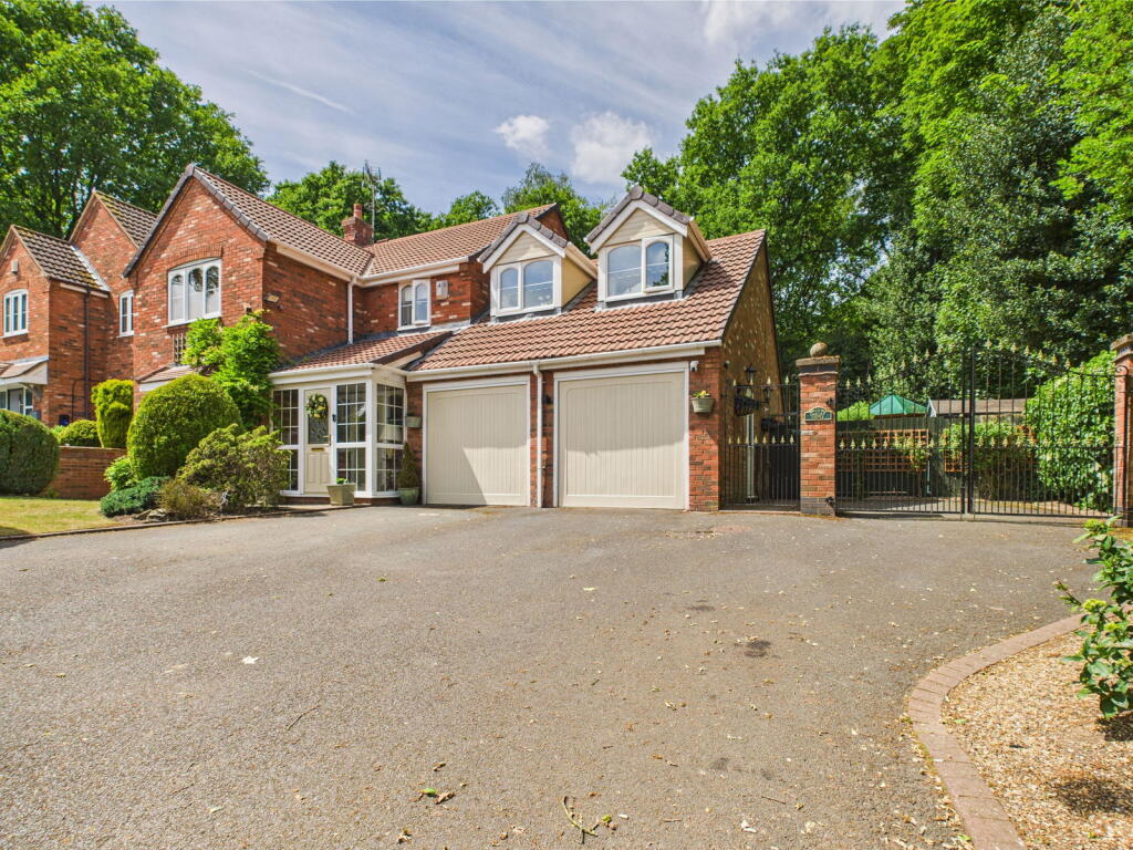Main image of property: Oakley Copse, Slitting Mill, Rugeley, Staffordshire, WS15 2WG