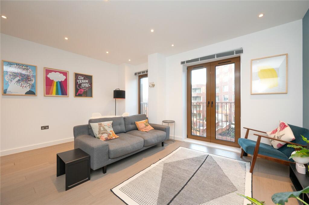 Additional property image - Flat 21, Ziggurat House, 25 Grosvenor Road, St. Albans, Hertfordshire