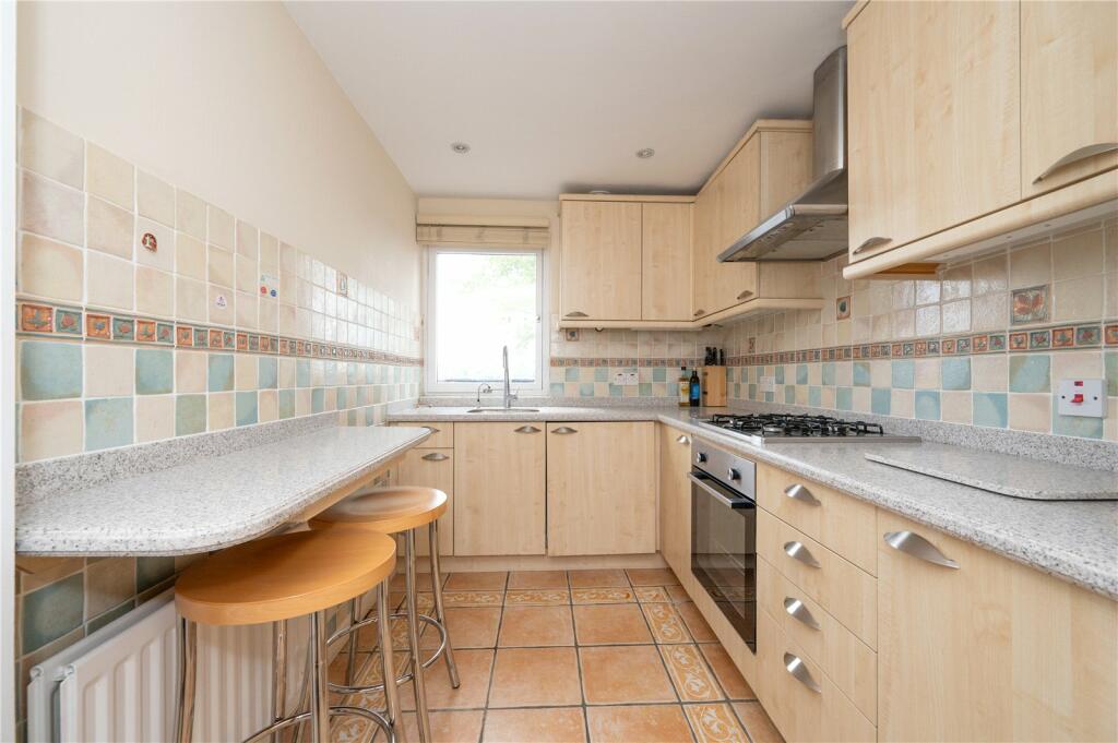 Additional property image - Tankerfield Place, Romeland Hill, St. Albans, Hertfordshire