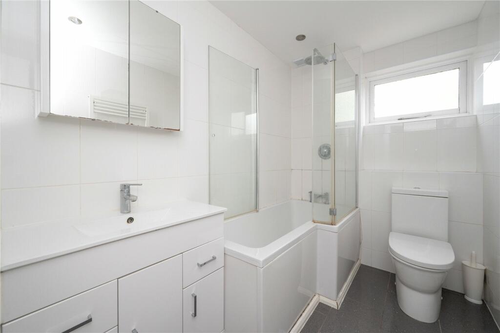 Additional property image - Tankerfield Place, Romeland Hill, St. Albans, Hertfordshire