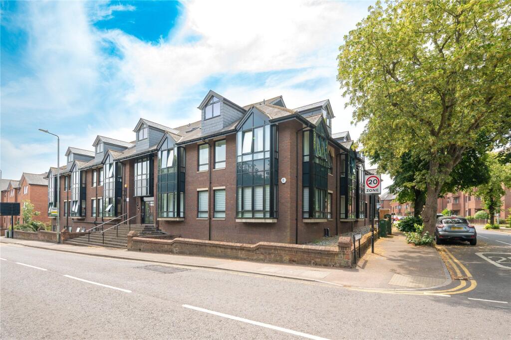 Main image of property: Hatfield Road, St. Albans, Hertfordshire