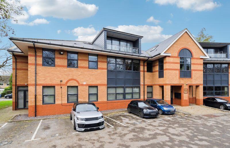 1 bedroom flat for sale in Furlong Road, Bourne End, SL8