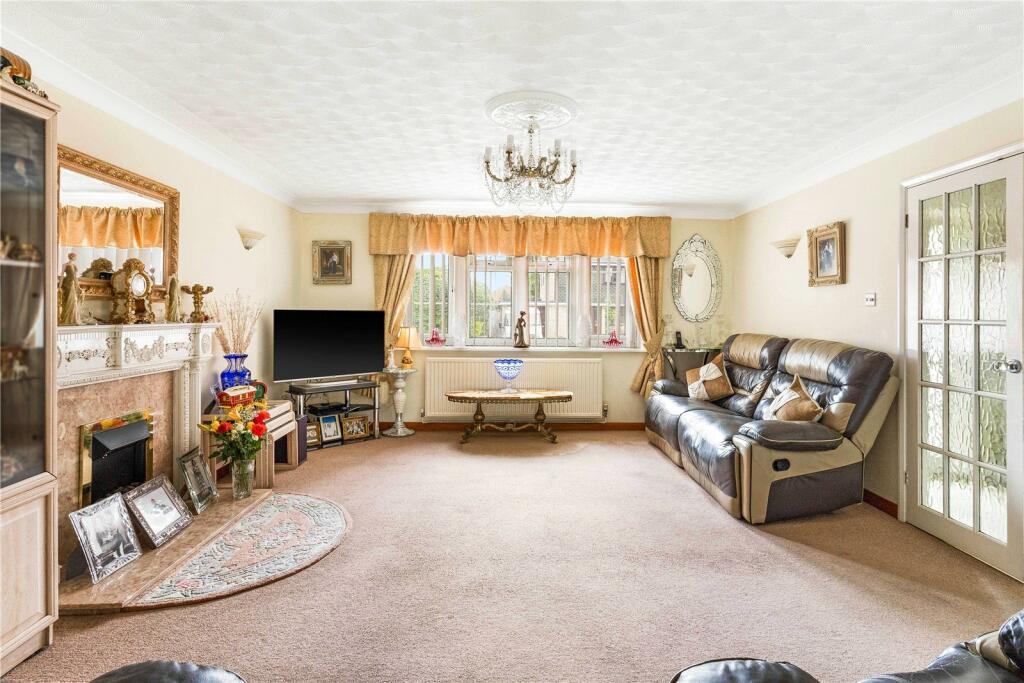 Additional property image - Woodland Road, Sawston, Cambridgeshire, CB22