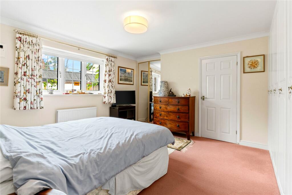 Additional property image - Vicarage Lane, Thaxted, Nr Great Dunmow, Essex, CM6