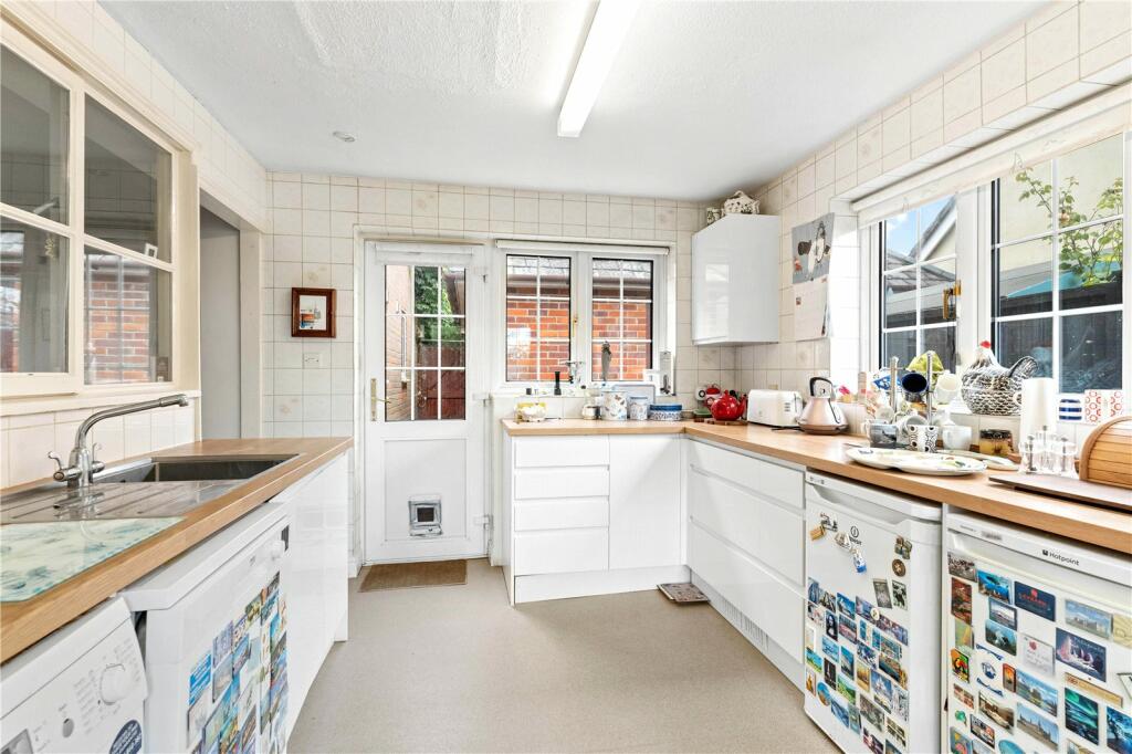 Additional property image - Vicarage Lane, Thaxted, Nr Great Dunmow, Essex, CM6