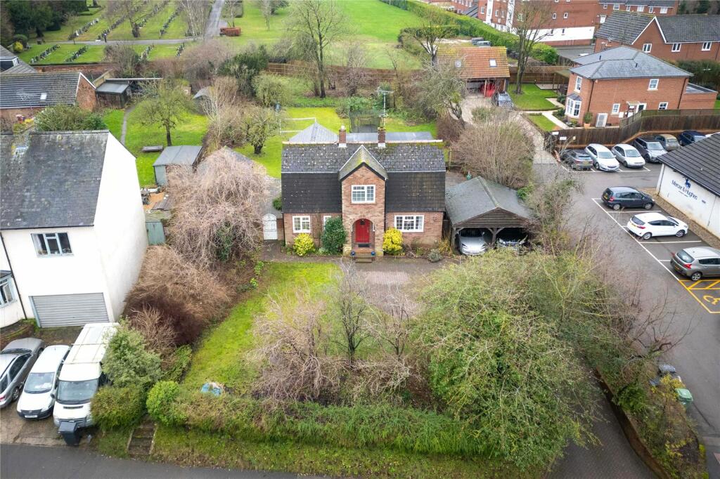 Additional property image - Radwinter Road, Saffron Walden, Essex, CB11