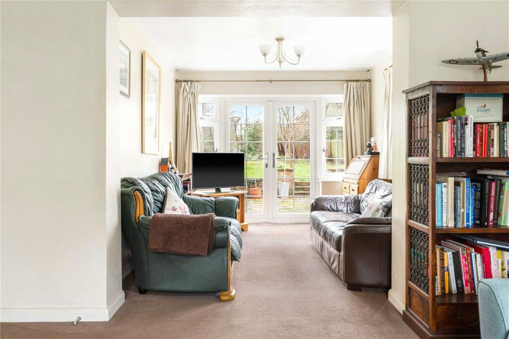 Additional property image - Radwinter Road, Saffron Walden, Essex, CB11