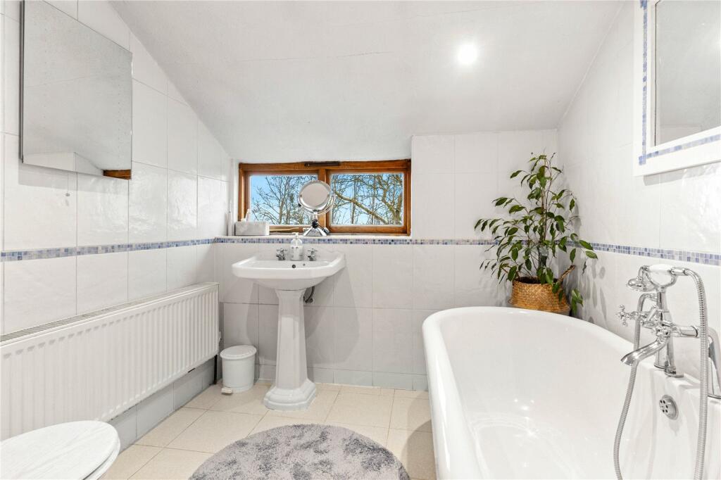 Additional property image - Lower Green Lane, Radwinter, Nr Saffron Walden, Essex, CB10