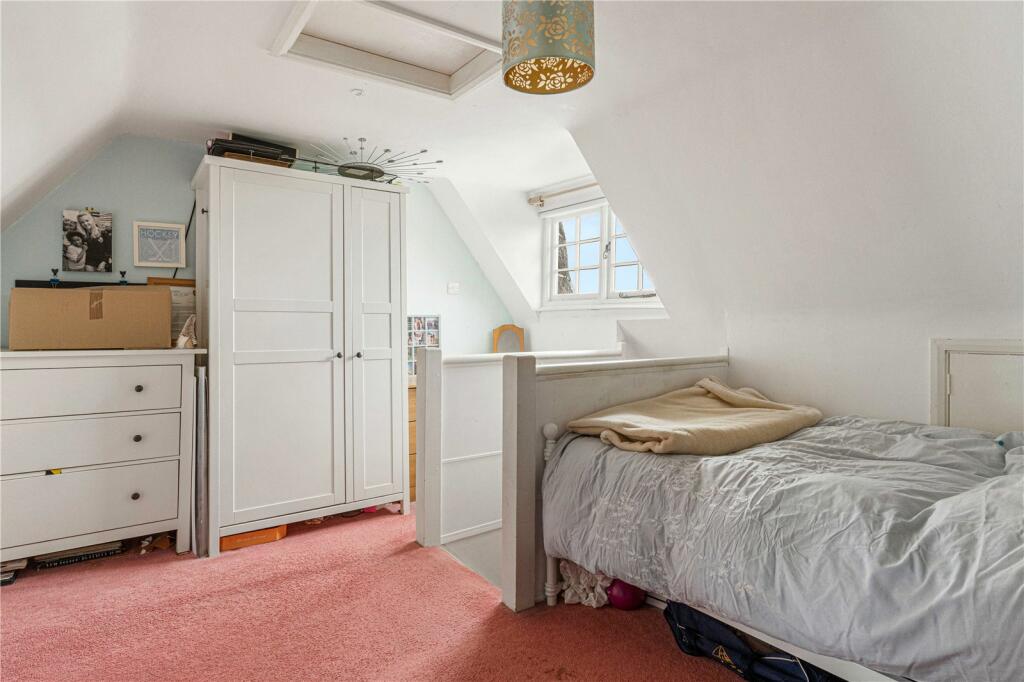 Additional property image - Wash Cottages, Thaxted Road, Debden, Nr Saffron Walden, Essex, CB11