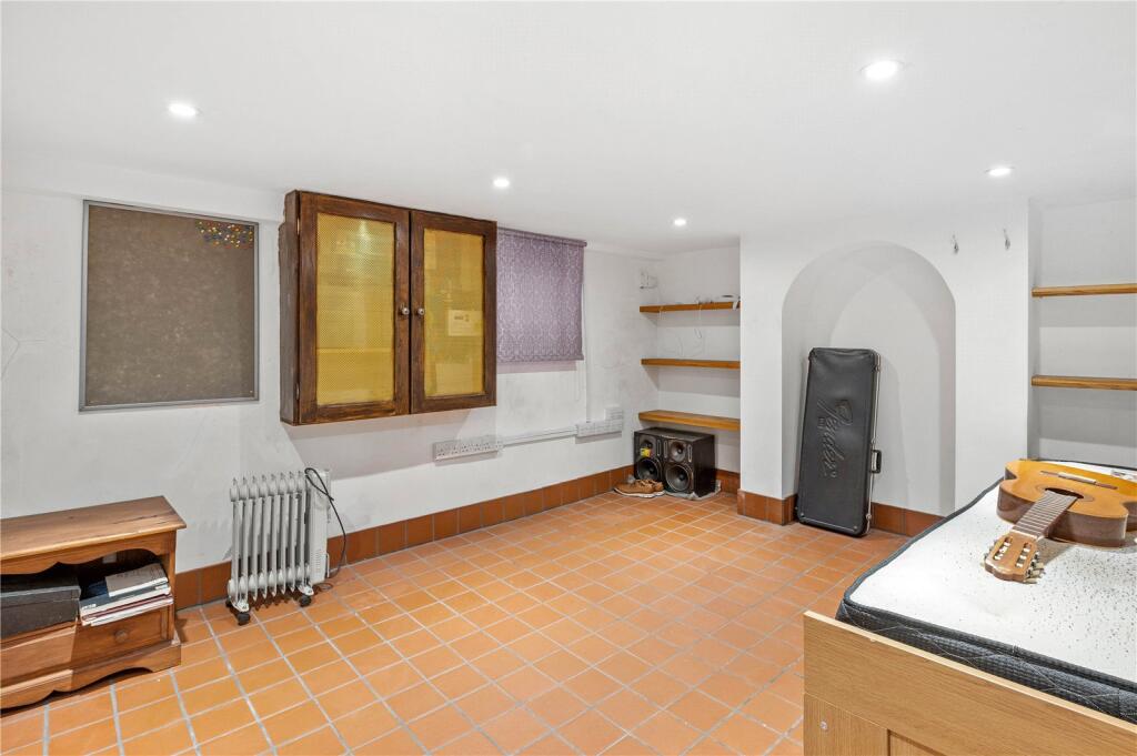 Additional property image - Fairycroft Road, Saffron Walden, Essex, CB10