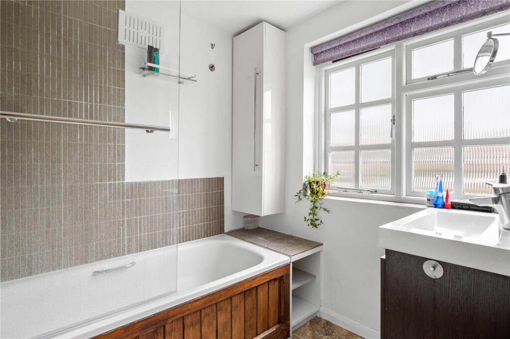 Additional property image - Fairycroft Road, Saffron Walden, Essex, CB10