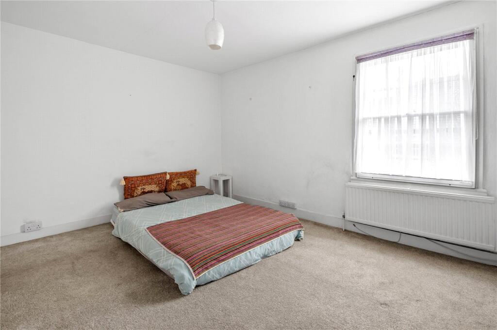 Additional property image - Fairycroft Road, Saffron Walden, Essex, CB10