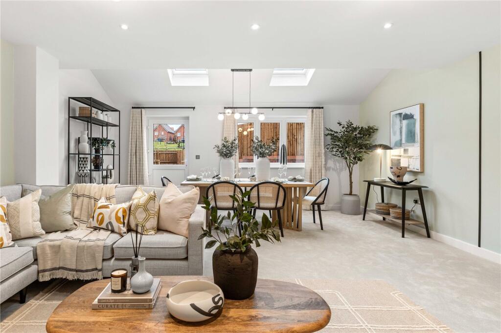 Additional property image - Saffron Hill, Thaxted Road, Saffron Walden, Essex, CB10