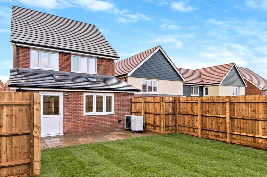 Additional property image - Saffron Hill, Thaxted Road, Saffron Walden, Essex, CB10