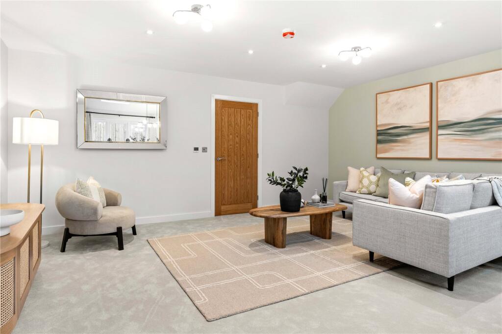 Additional property image - Saffron Hill, Thaxted Road, Saffron Walden, Essex, CB10