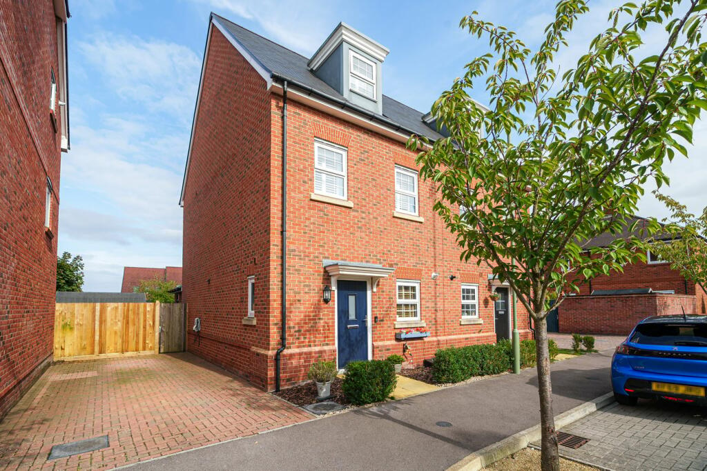 Main image of property: Eleanor Walk, Odiham, Hook, RG29