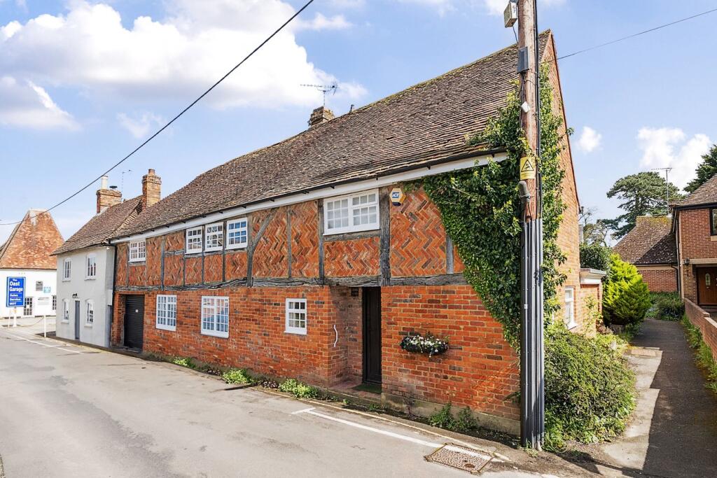 Main image of property: King Street, Odiham, HOOK, RG29