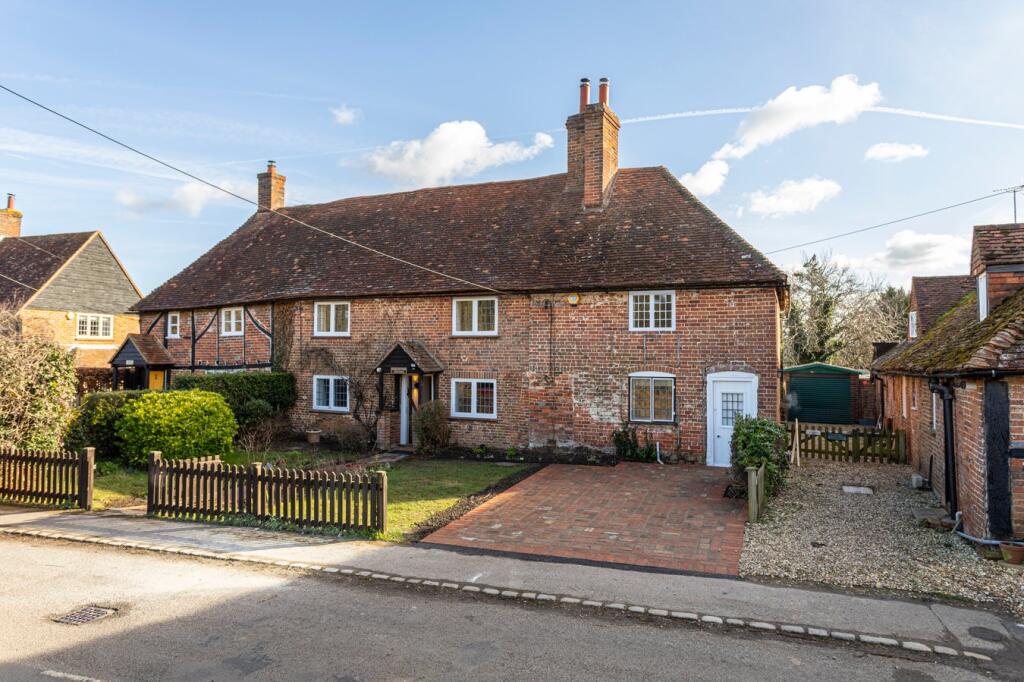 Main image of property: Hook Road, Greywell, Hook, RG29