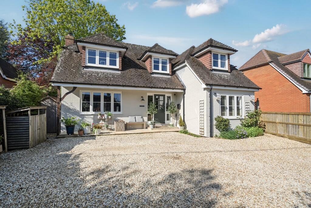 Main image of property: Tunworth Road, Mapledurwell, Basingstoke, RG25