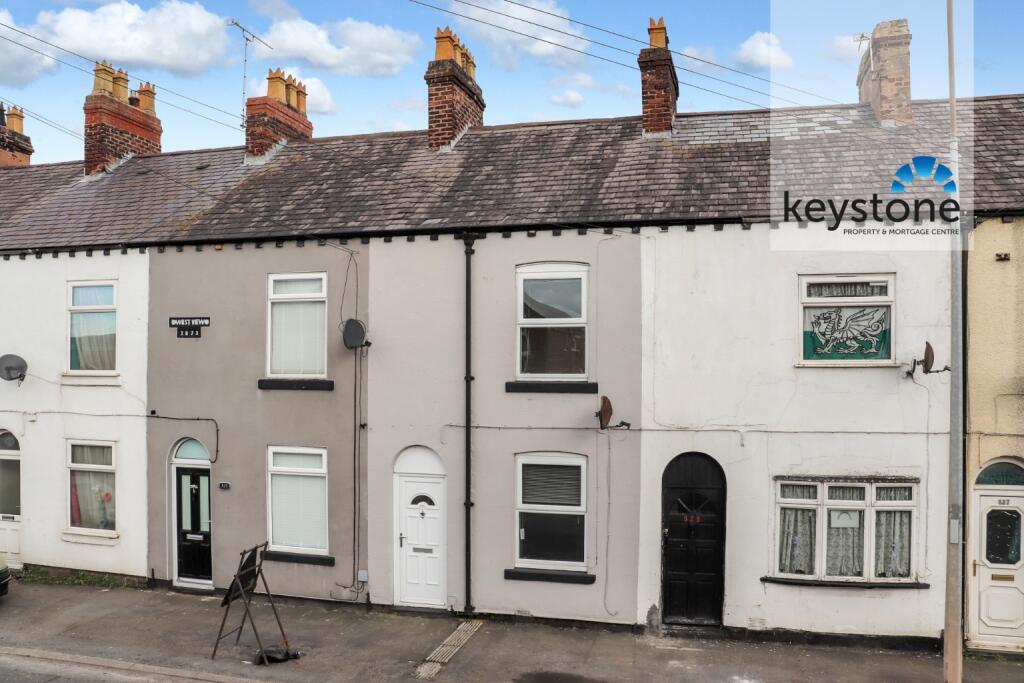 2 bedroom terraced house for sale in Chester Road, Oakenholt, Flint