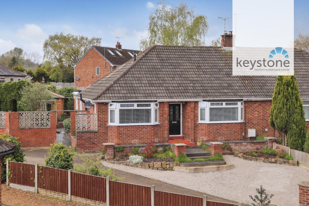 3 bedroom semidetached bungalow for sale in Wepre Hall Crescent, Connah's Quay, Deeside