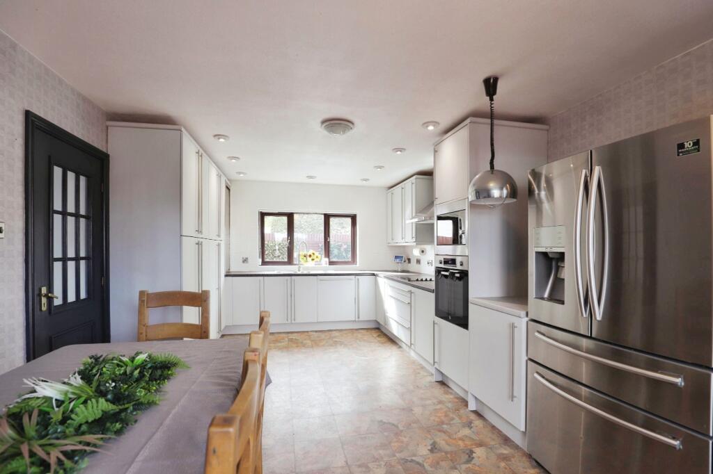 Additional property image - Bretton Lane, Bretton, Chester, Flintshire, CH4 0DW