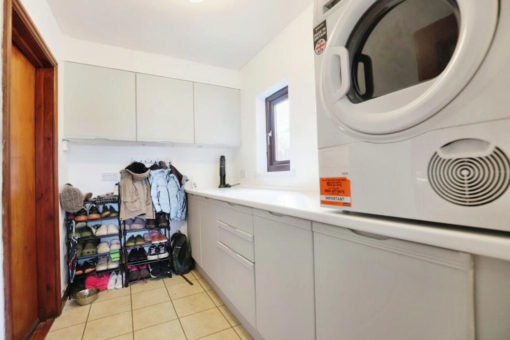 Additional property image - Bretton Lane, Bretton, Chester, Flintshire, CH4 0DW
