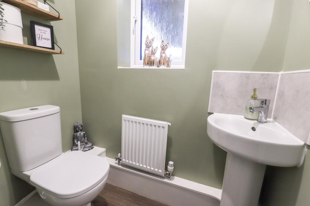 Additional property image - Ffordd Deiniol, Oakenholt, Flint, Flintshire, CH6 5FH