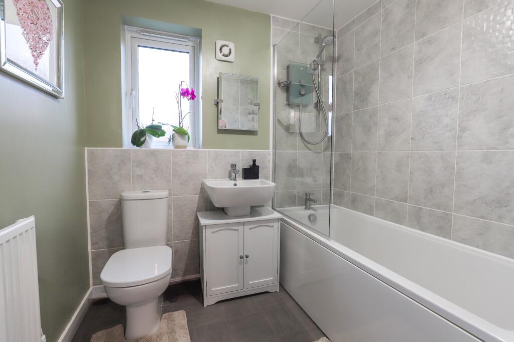Additional property image - Ffordd Deiniol, Oakenholt, Flint, Flintshire, CH6 5FH