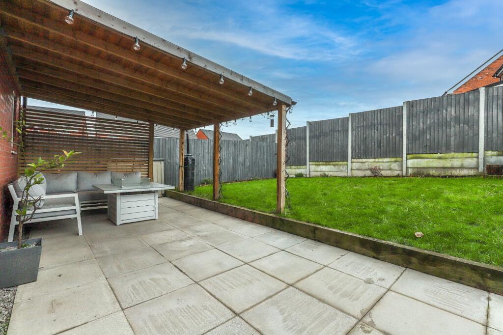 Additional property image - Ffordd Deiniol, Oakenholt, Flint, Flintshire, CH6 5FH