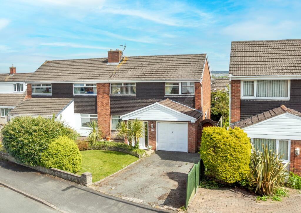 Main image of property: Cairndale Avenue, Connah's Quay, Deeside, Flintshire, CH5 4TP