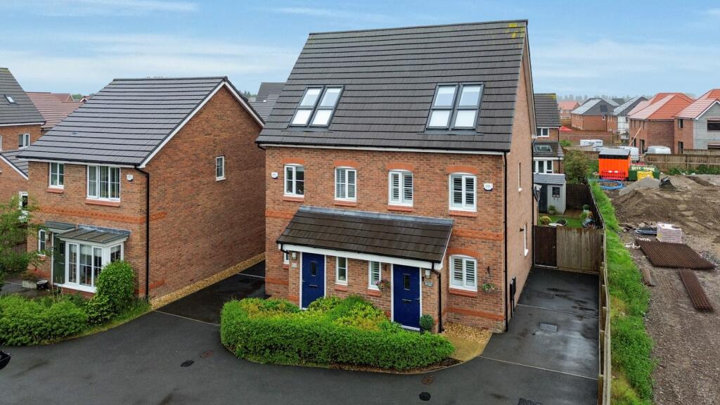 Main image of property: Oxford Court, Sealand, Deeside, Flintshire, CH5 2FR
