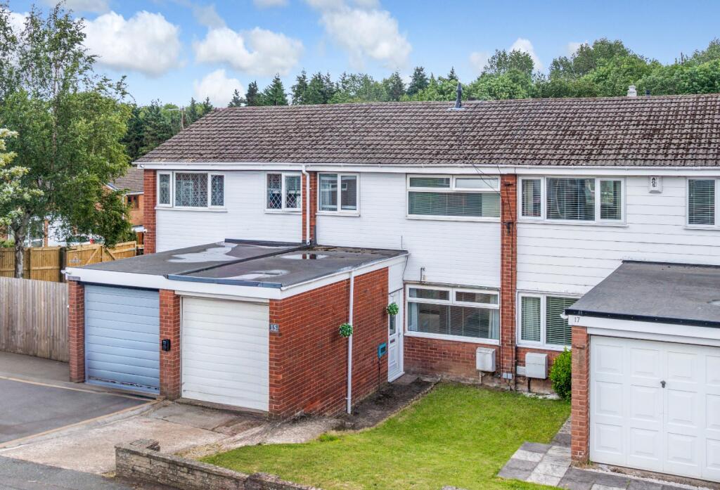 Main image of property: Bodnant Grove, Connah's Quay, Deeside, Flintshire, CH5 4NA