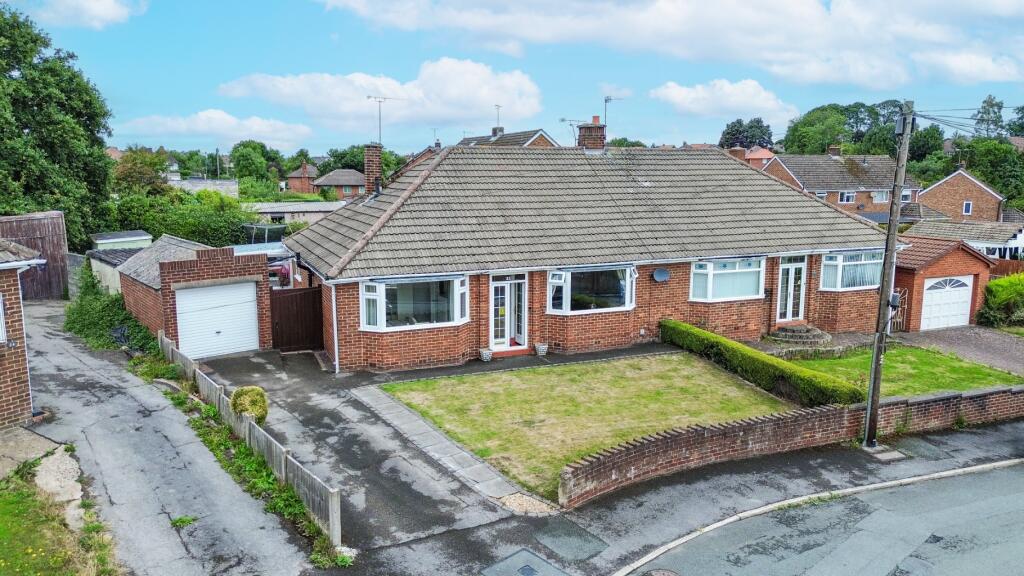 Main image of property: Wepre Hall Crescent, Connah's Quay, Deeside, Flintshire, CH5 4HZ