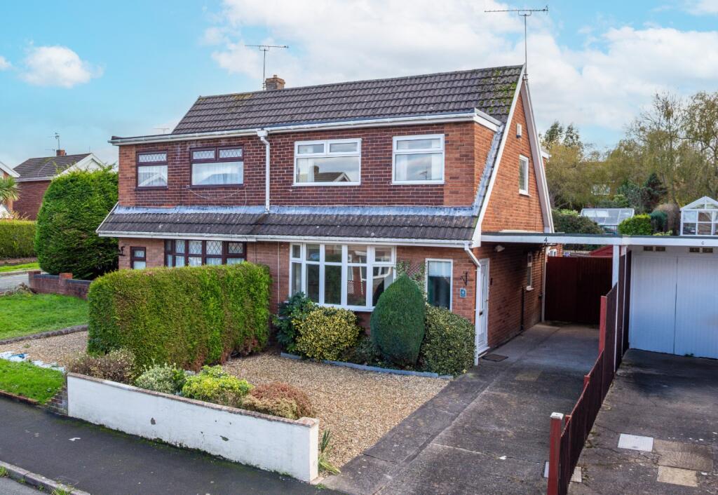 Main image of property: Bollam Close, Connah's Quay, Deeside, Flintshire, CH5 4JH